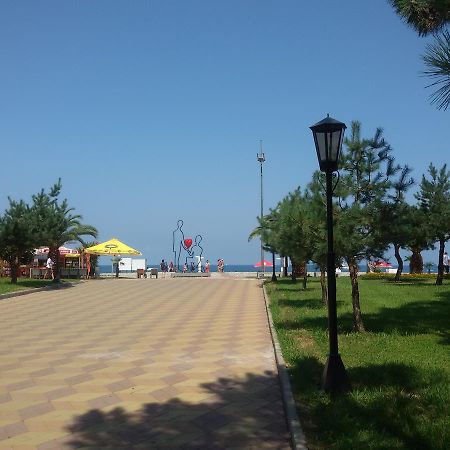 Mar Nero Albergue Batumi Exterior foto